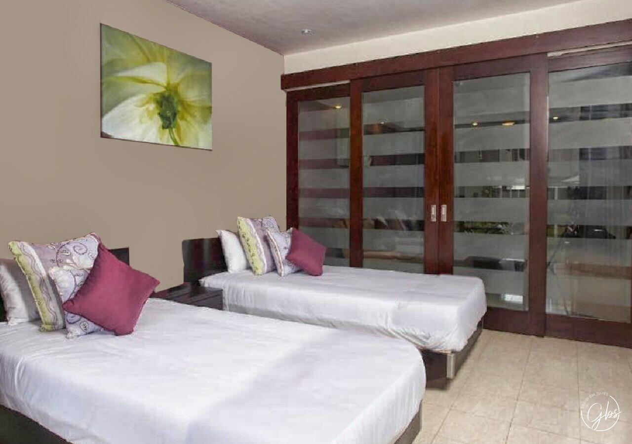 Grand Bay Suites מראה חיצוני תמונה