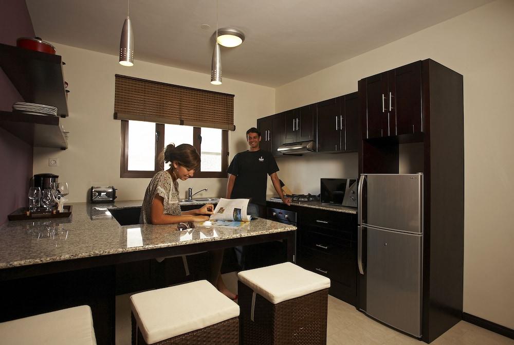Grand Bay Suites מראה חיצוני תמונה