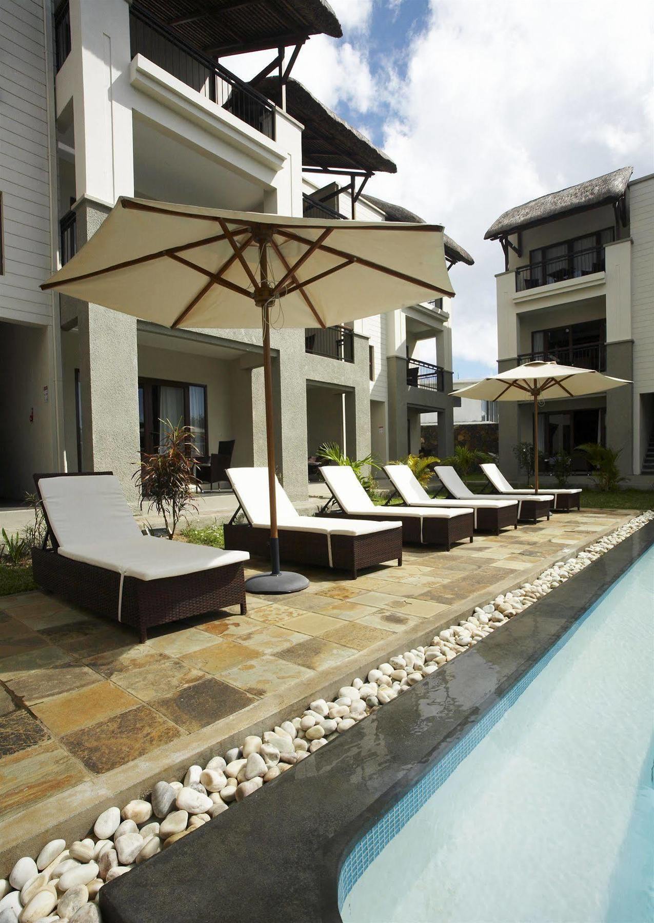Grand Bay Suites מראה חיצוני תמונה